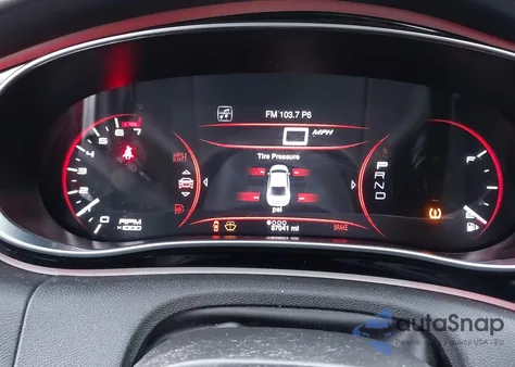 2015 Dodge Dart Limited z USA, uszkodzony, nr VIN 1C3CDFCB0FD242679